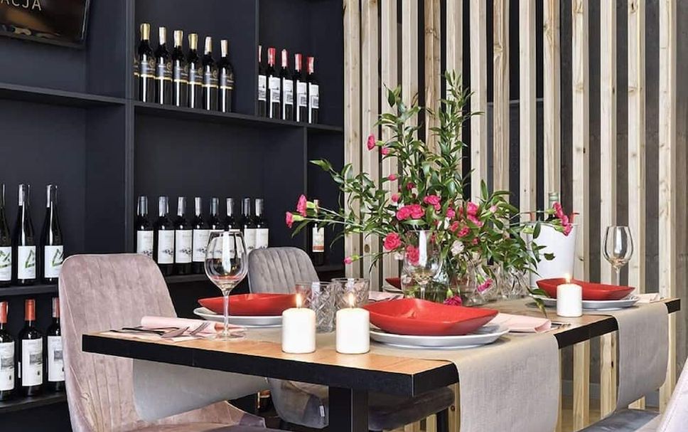 Їдальня Фото